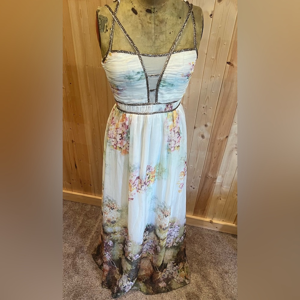 Little Mistress Beaded Floral Empress Dress - Picture 8 of 8
